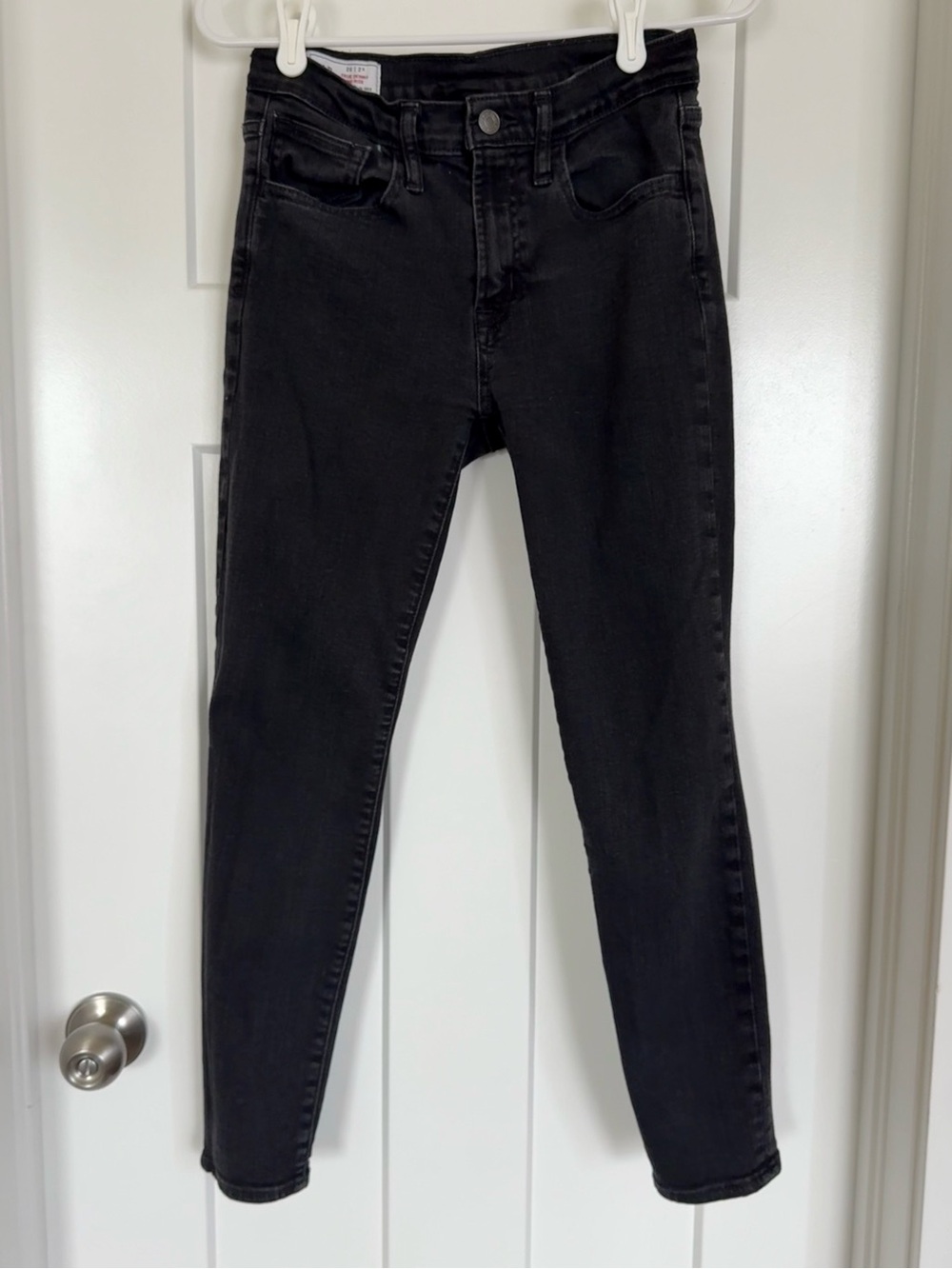 Gap True Skinny Mid Rise Jeans Black Size 26/2 Short